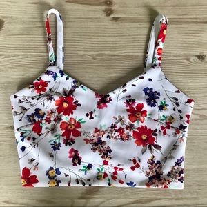 GORGEOUS FLORAL CROP TOP - NWT